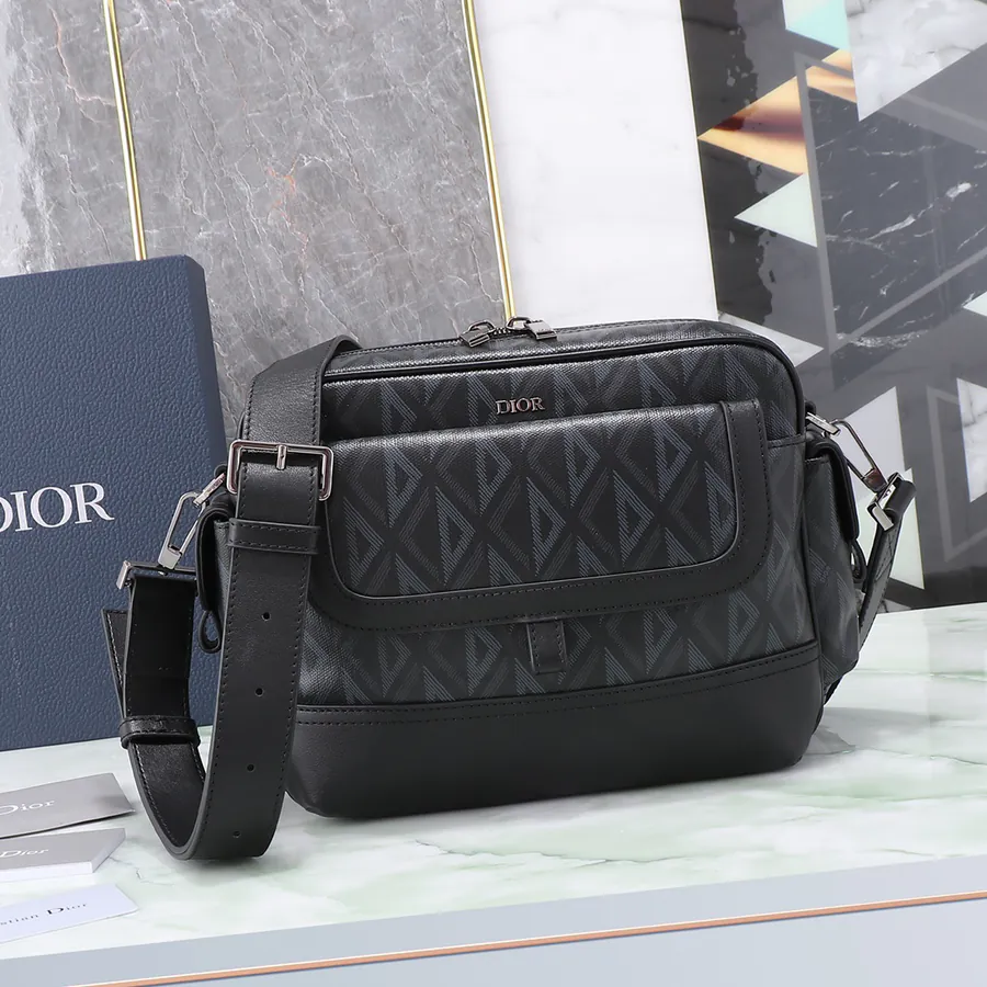 Hit the Road Messenger Bag Modern Style, Marc Bohan Design