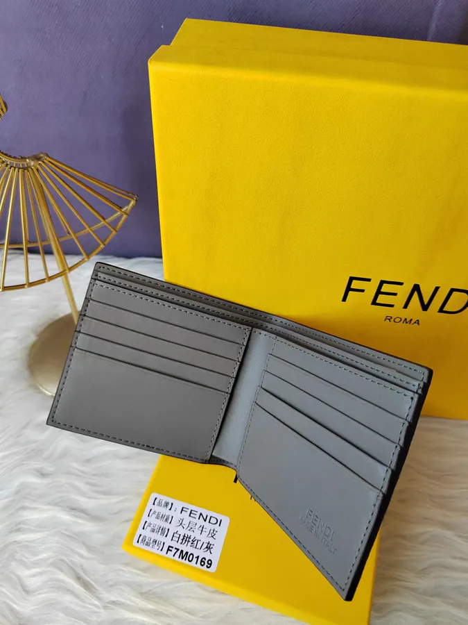FF Men's Wallet with Eight Card Slots and Two Check Pockets, Grained Calfskin