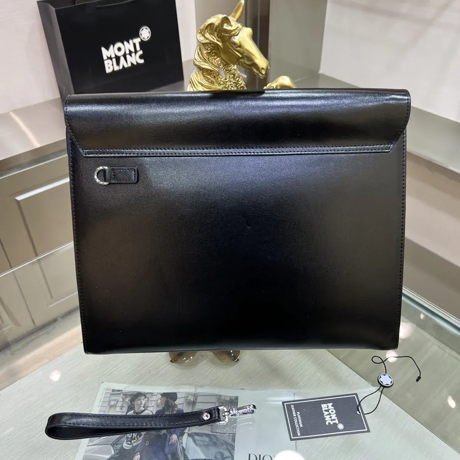 Montblanc 6610 7 Bucket Bag Vintage Style