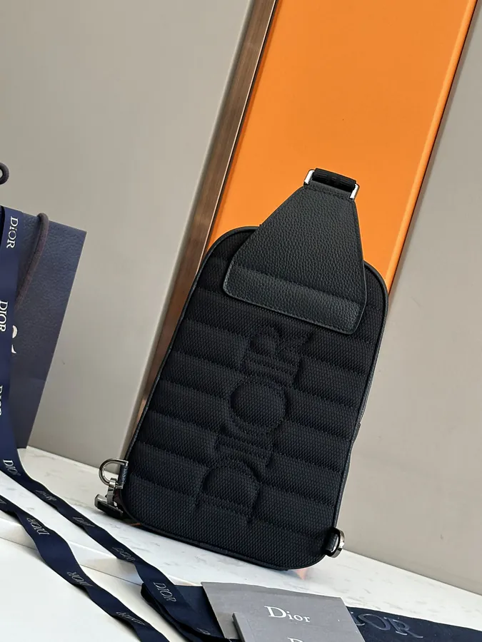 Rider 2.0 Crossbody Bag Modern & Practical