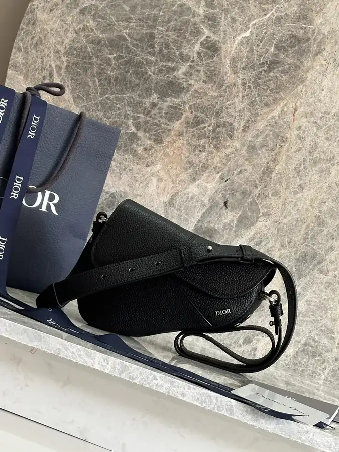 Dior Saddle Bag Modern Design with Classic Elements