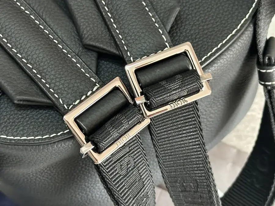 Christian Dior Saddle Shoulder Bag Black Grained Calfskin
