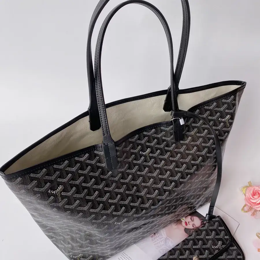 Goyard Bucket Bag Small Size