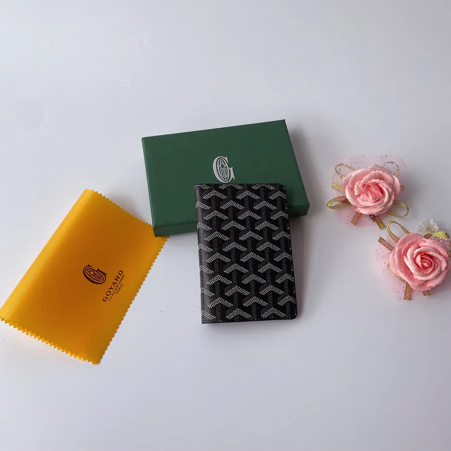 Goyar Passport Wallet with Vintage Y Zip Print