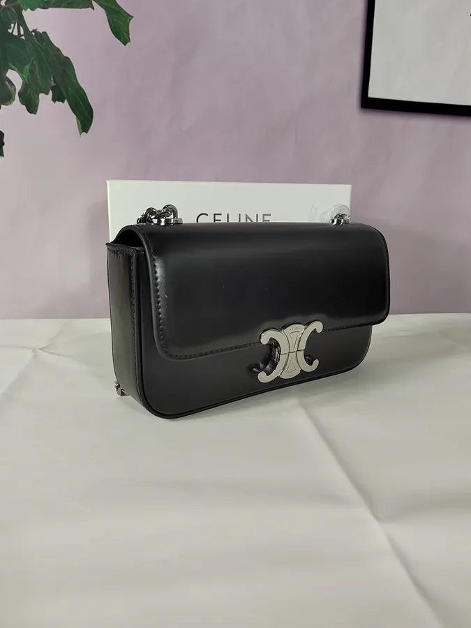 Black White Steel TRIOMPHE Grained Calfskin Chain Shoulder Bag