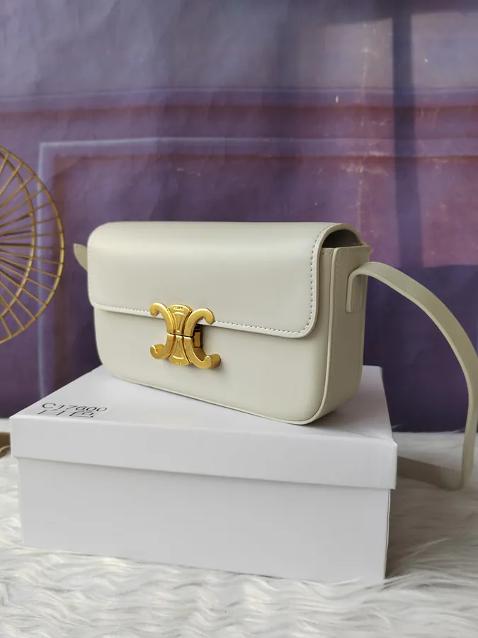 White Triumph Bag in Leather