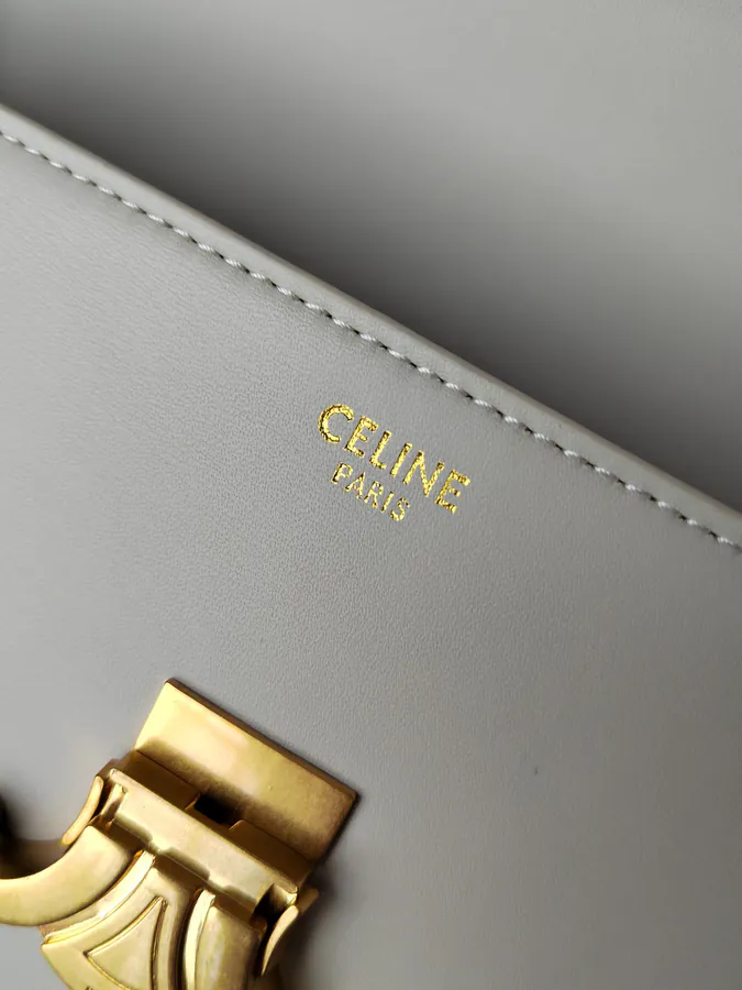 White Triumph Bag in Leather