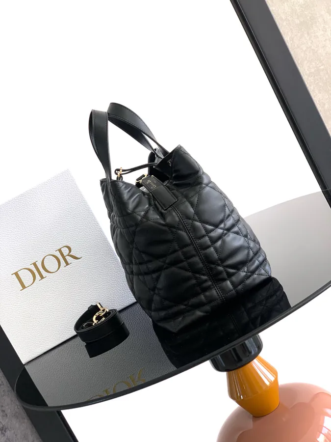 Toujours Vertical Handbag Medium Size