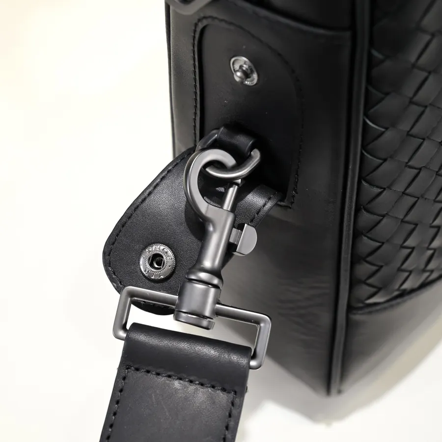 BV Latest Men's Briefcase Premium Quality, Elegant Design