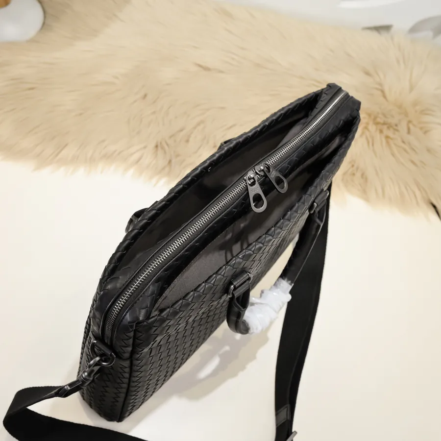 BV Latest Men's Briefcase Premium Leather, Elegant Design