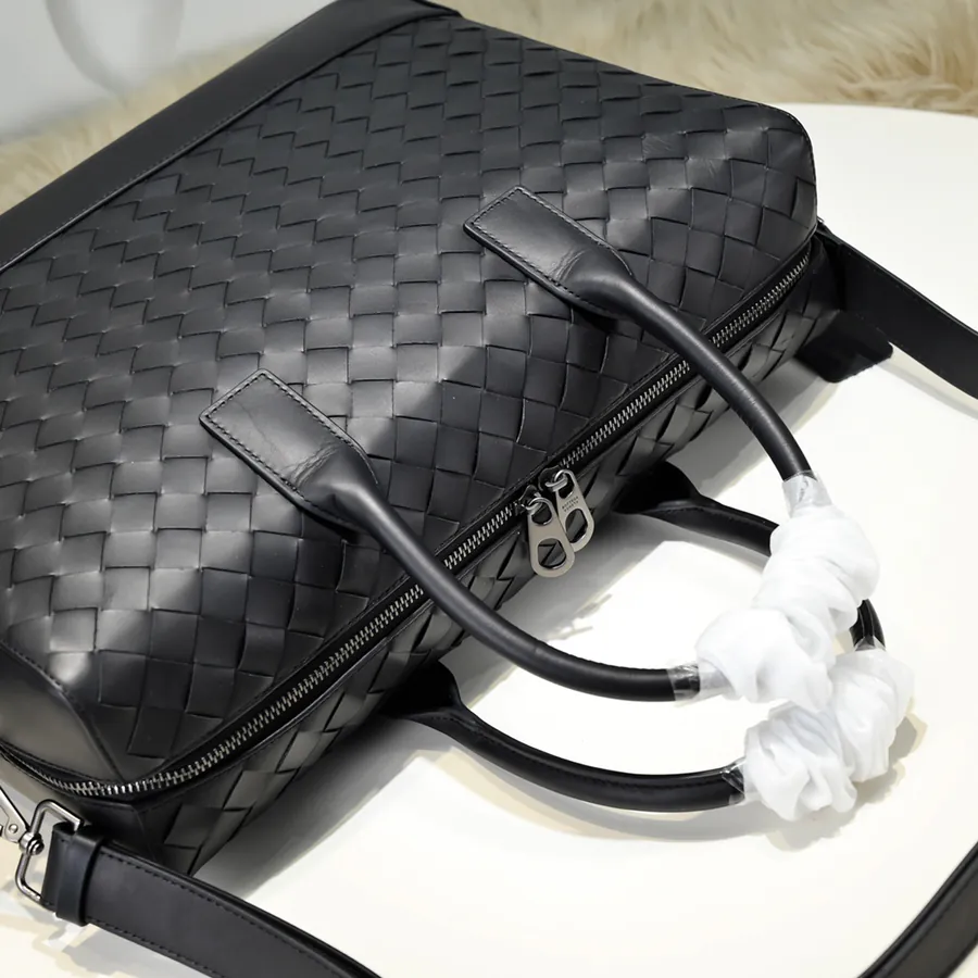 BV Latest Men's Briefcase Premium Quality, Elegant Design