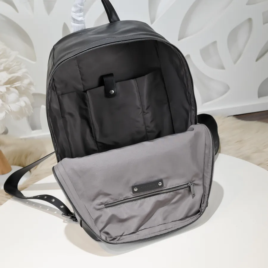 BV Latest Men's Backpack Premium Leather, Elegant Design