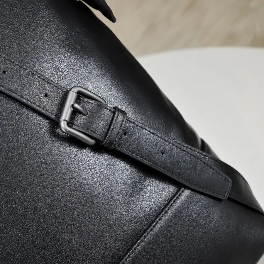 BV Latest Men's Backpack Premium Quality, Elegant Design