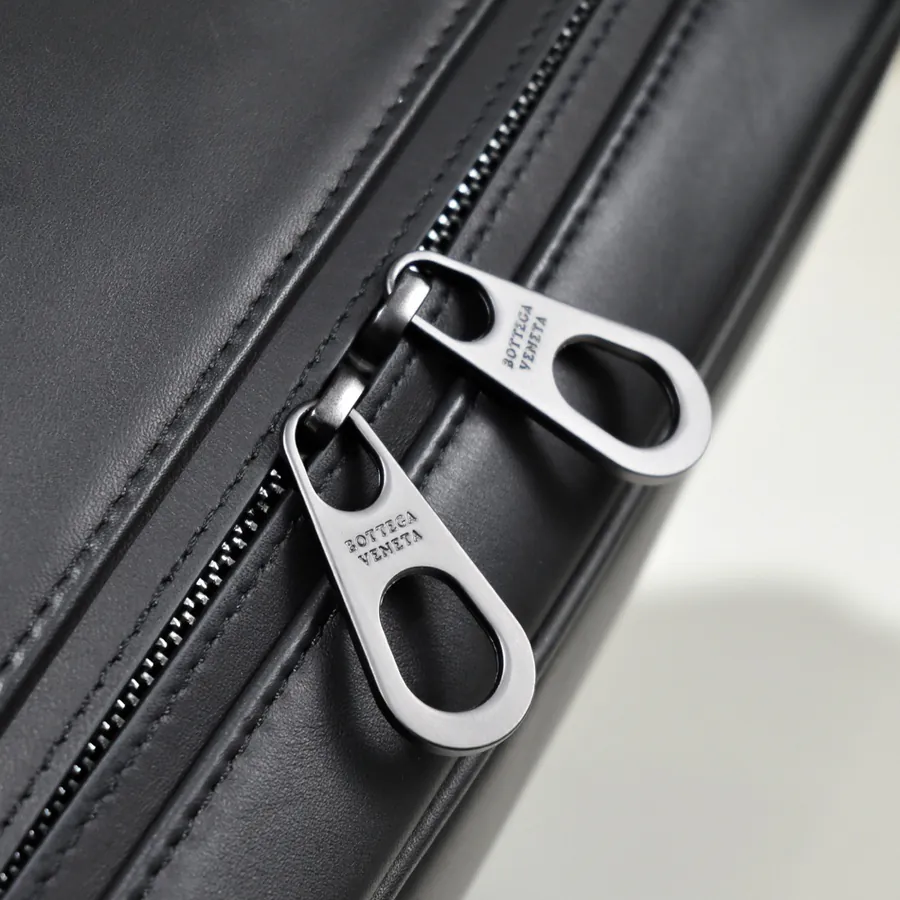 BV Latest Men's Backpack Premium Quality