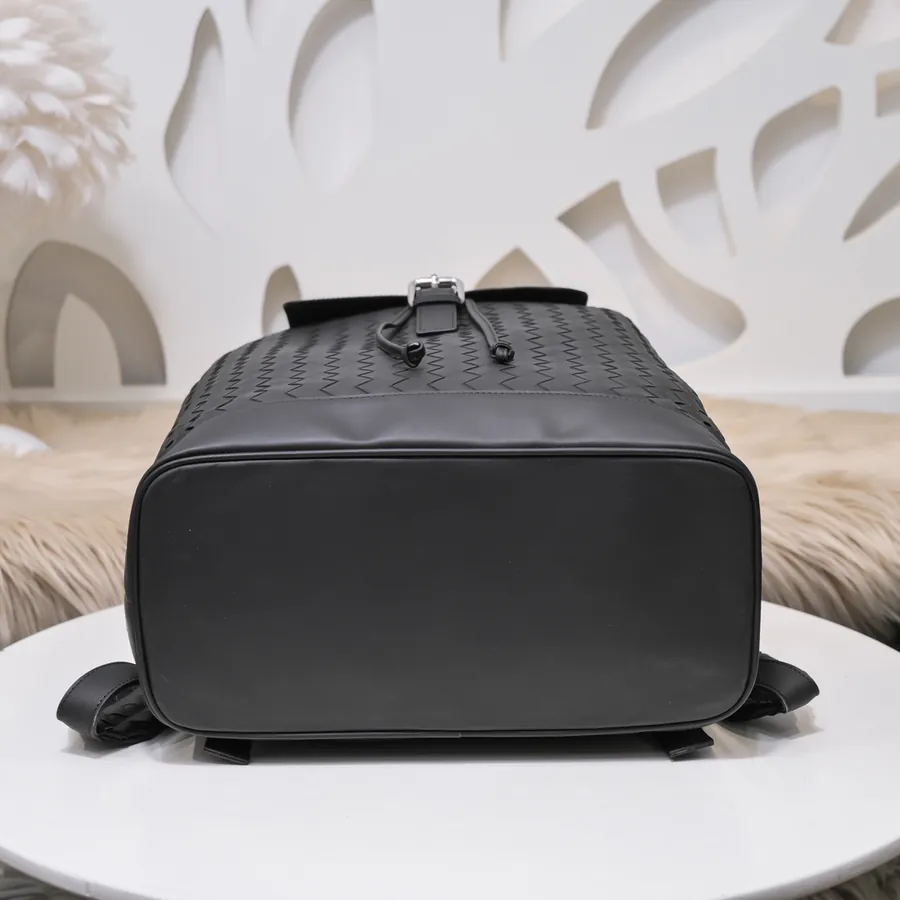 BV Latest Men's Backpack Premium Quality with Top Grade Leather