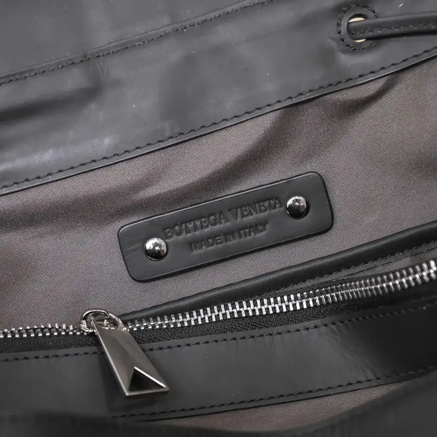 BV Latest Men's Backpack Premium Quality with Top Grade Leather