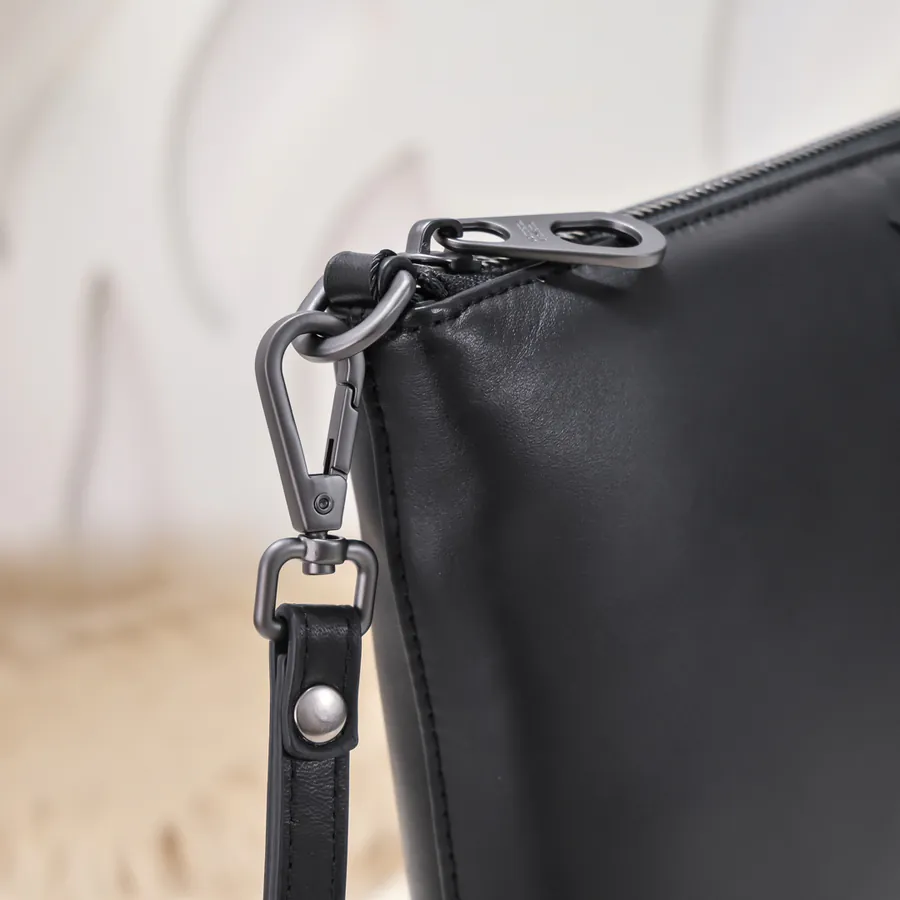 New Men's Handbag Premium Quality, Official Website Synchronized
