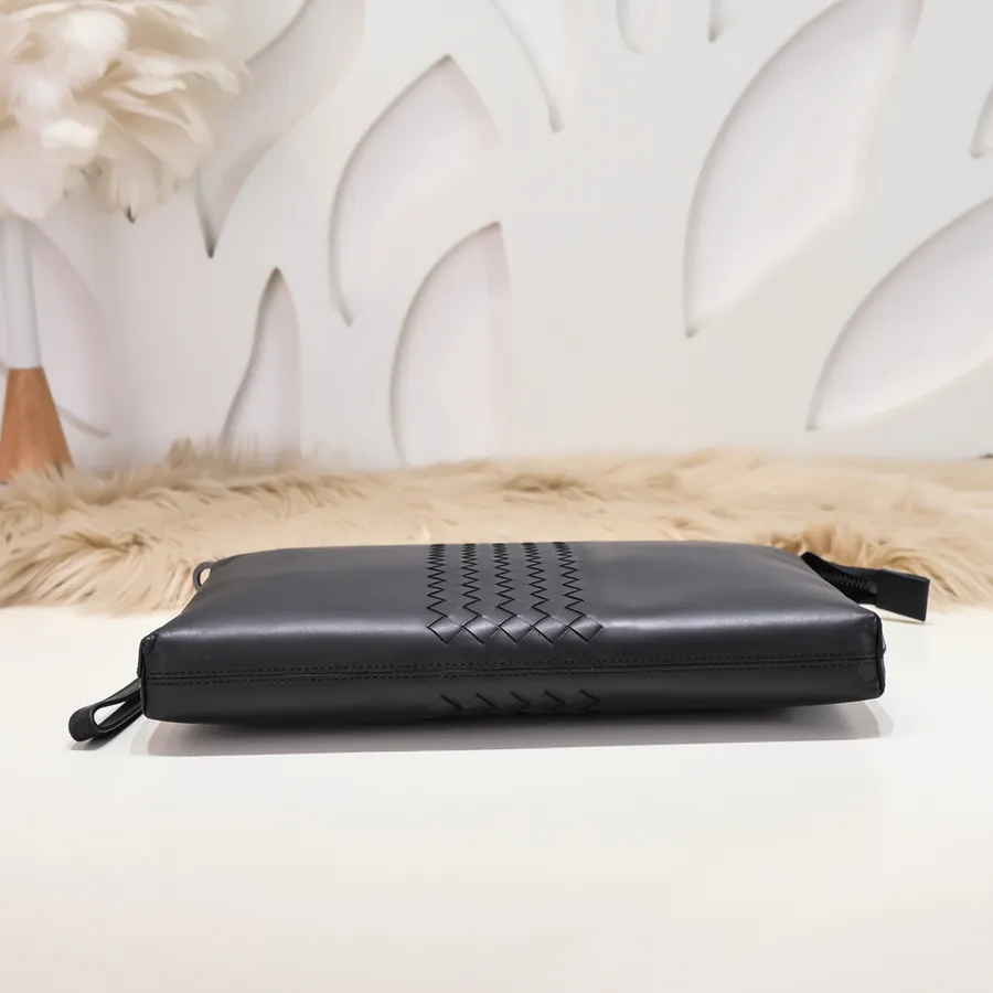 New Men's Handbag Premium Quality, Official Website Synchronized