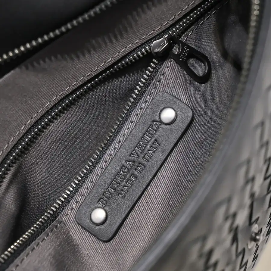 New Men's Handbag Premium Quality