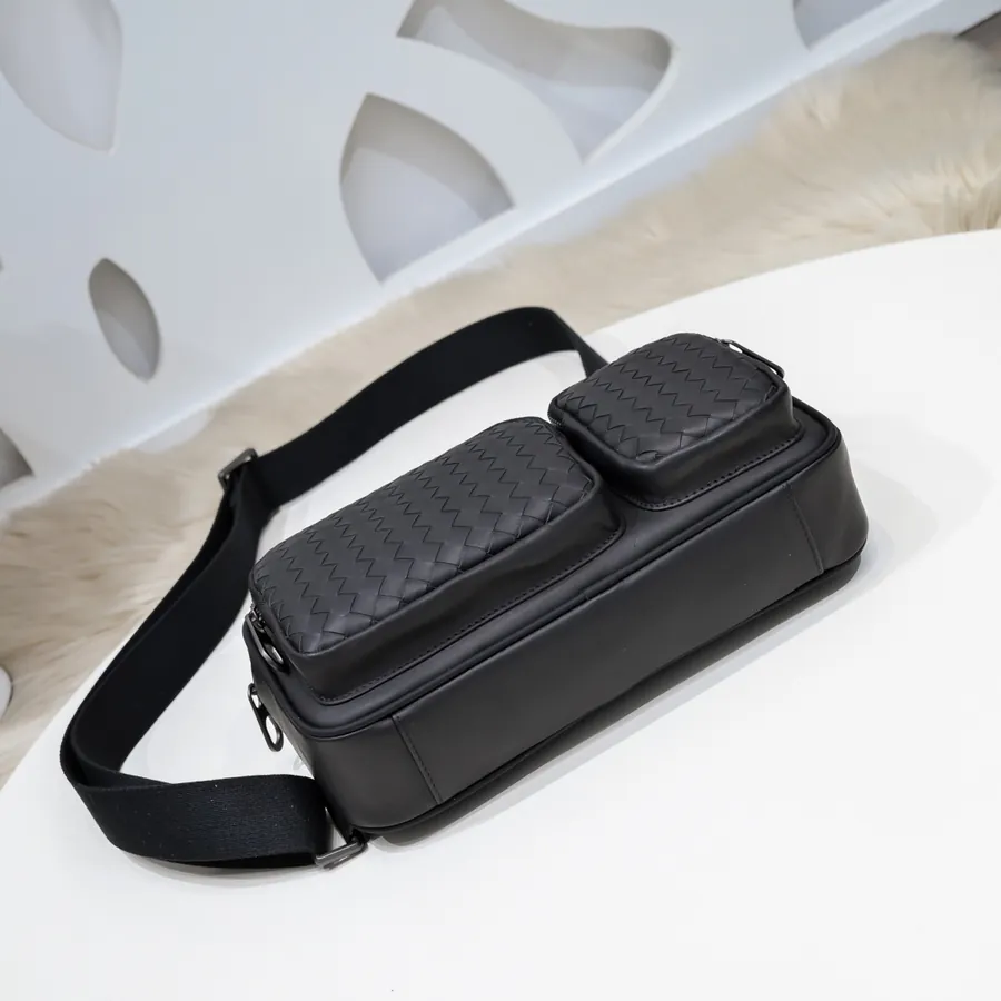BV Latest Men's Chest Bag Premium Quality, Official Website Synchronized