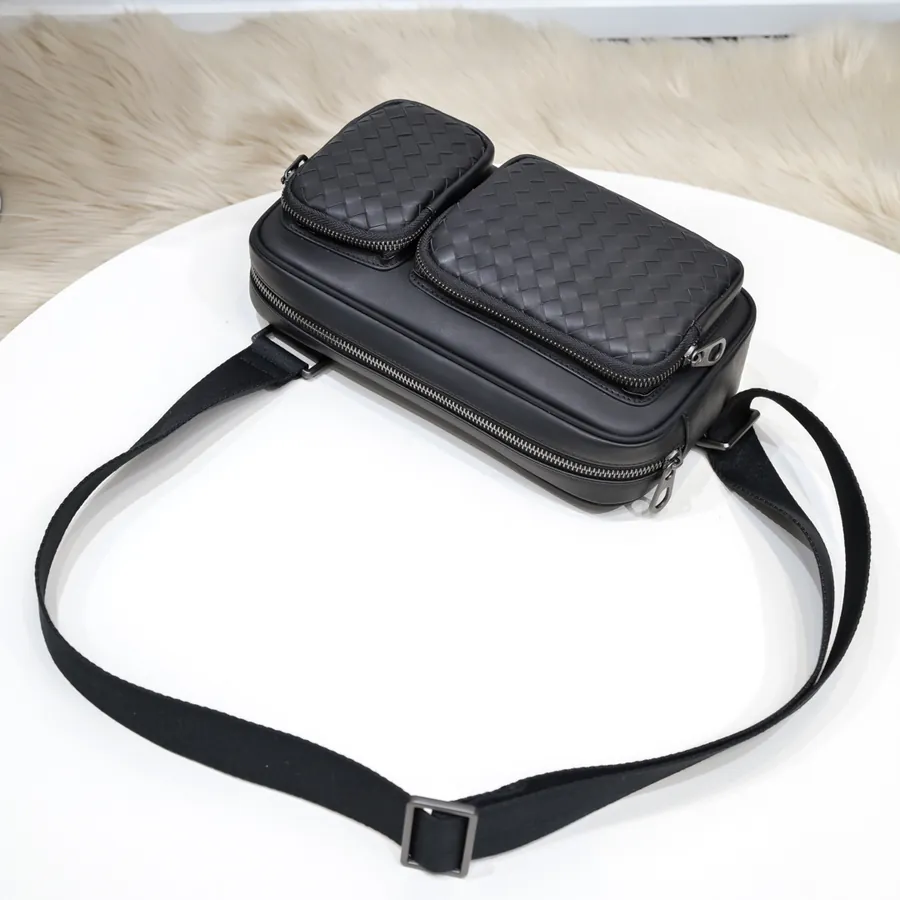 BV Latest Men's Chest Bag Premium Quality, Official Website Synchronized