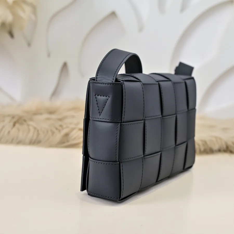 BV Latest Crossbody Bag Premium Leather, Elegant Design