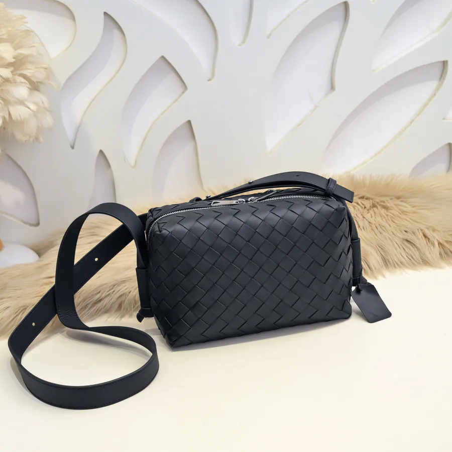 BV Latest Men's Crossbody Bag Premium Quality