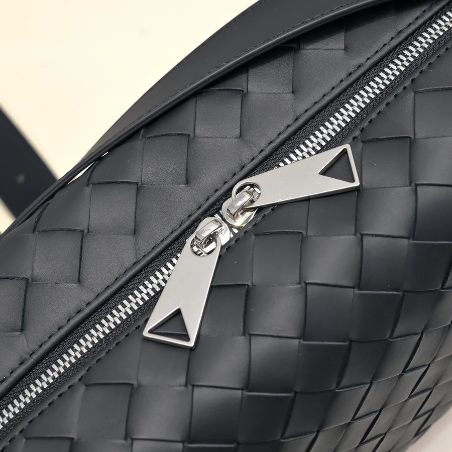 BV Latest Men's Crossbody Bag Premium Quality