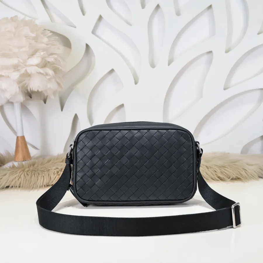 BV Latest Men's Shoulder Bag with Crossbody Style