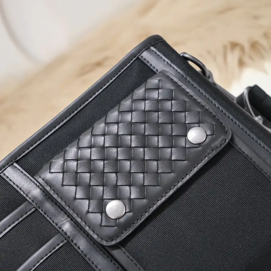 New Men's Crossbody Bag Premium Quality