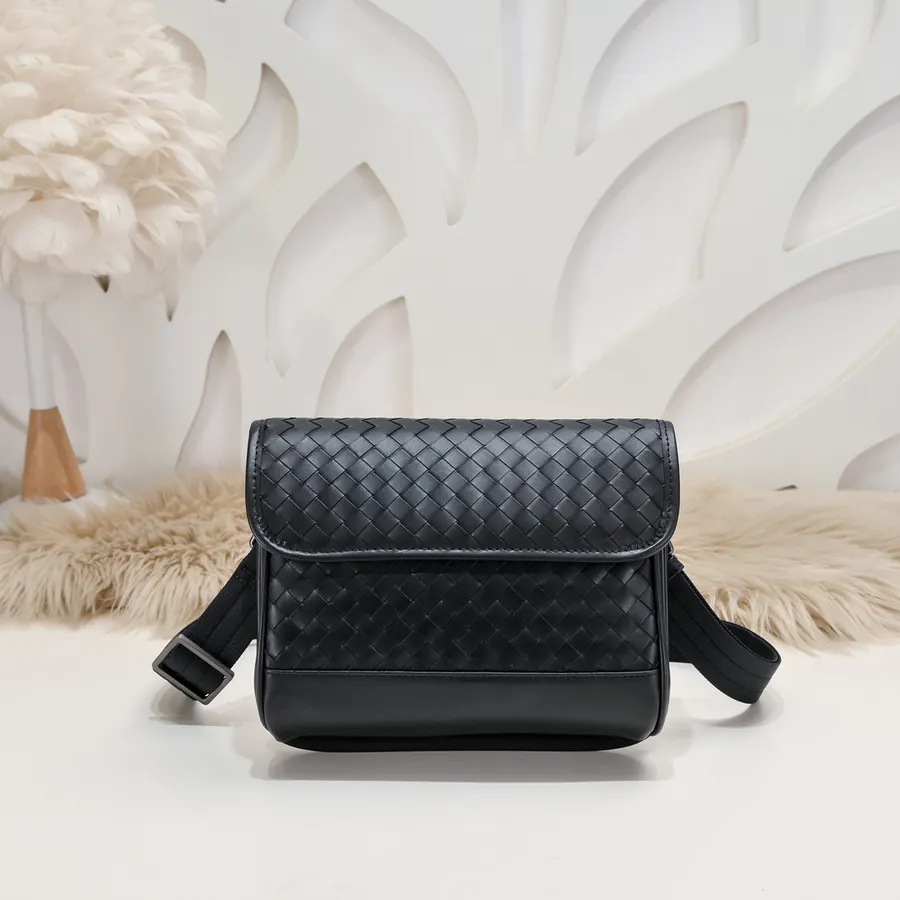 BV Latest Men's Crossbody Bag Premium Quality