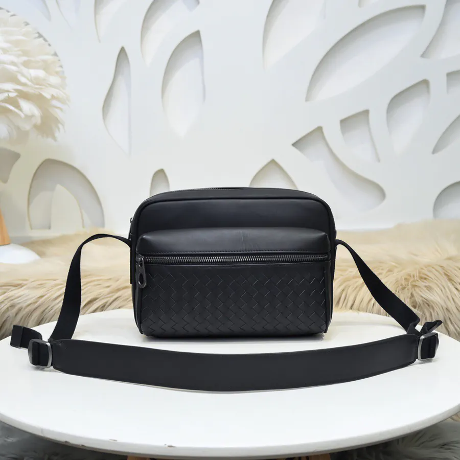 BV Latest Men's Crossbody Bag Premium Quality
