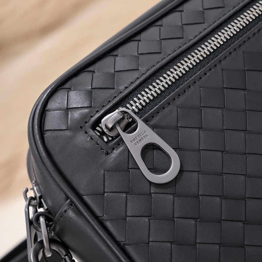 BV Latest Men's Crossbody Bag Premium Quality
