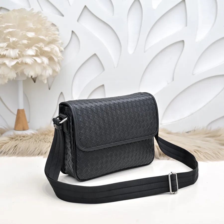 BV Latest Men's Crossbody Bag Premium Leather, Elegant Design