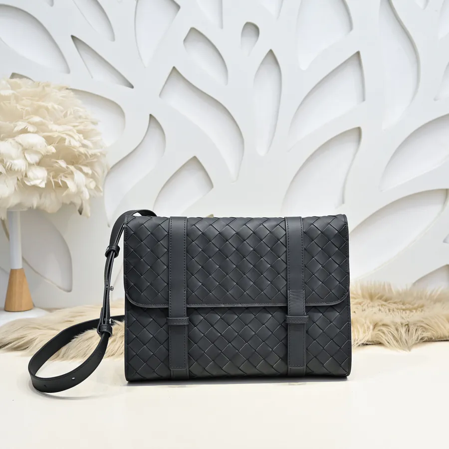 BV Latest Men's Crossbody Bag Premium Quality