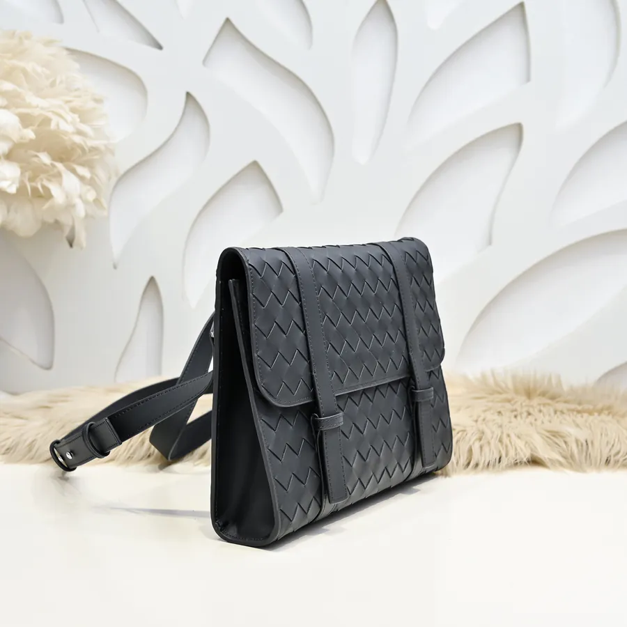 BV Latest Men's Crossbody Bag Premium Quality