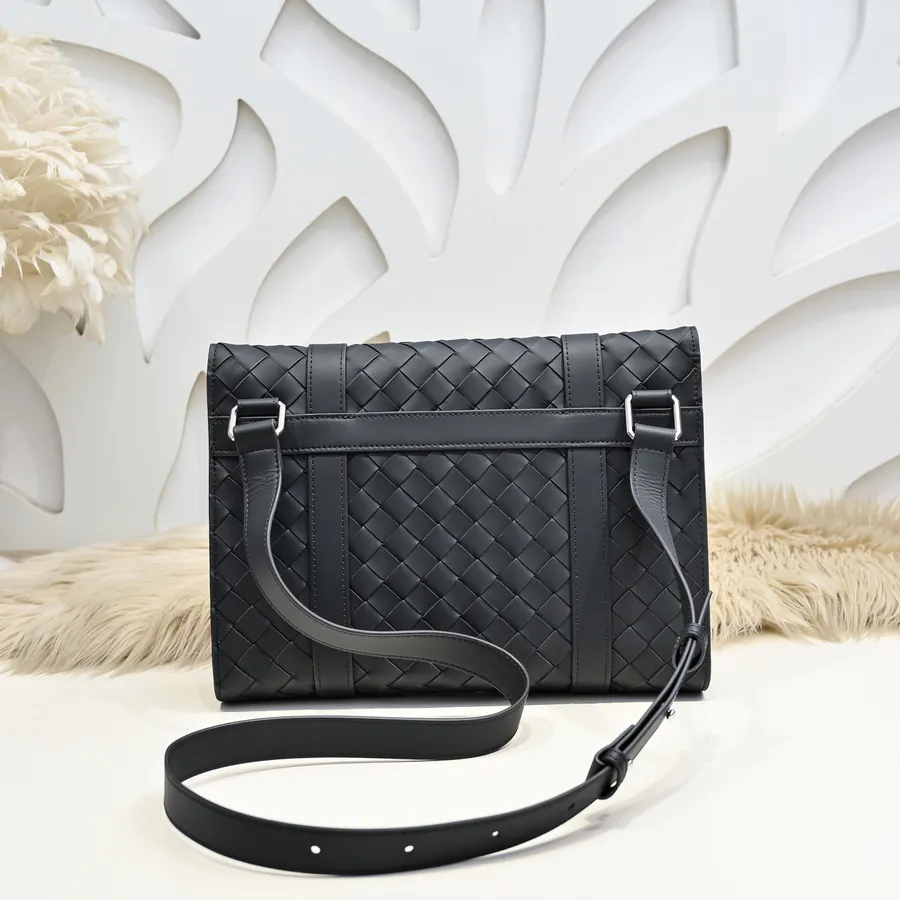 BV Latest Men's Crossbody Bag Premium Quality