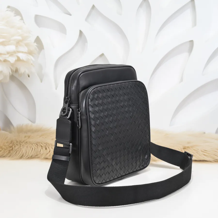 BV Latest Men's Crossbody Bag Premium Quality