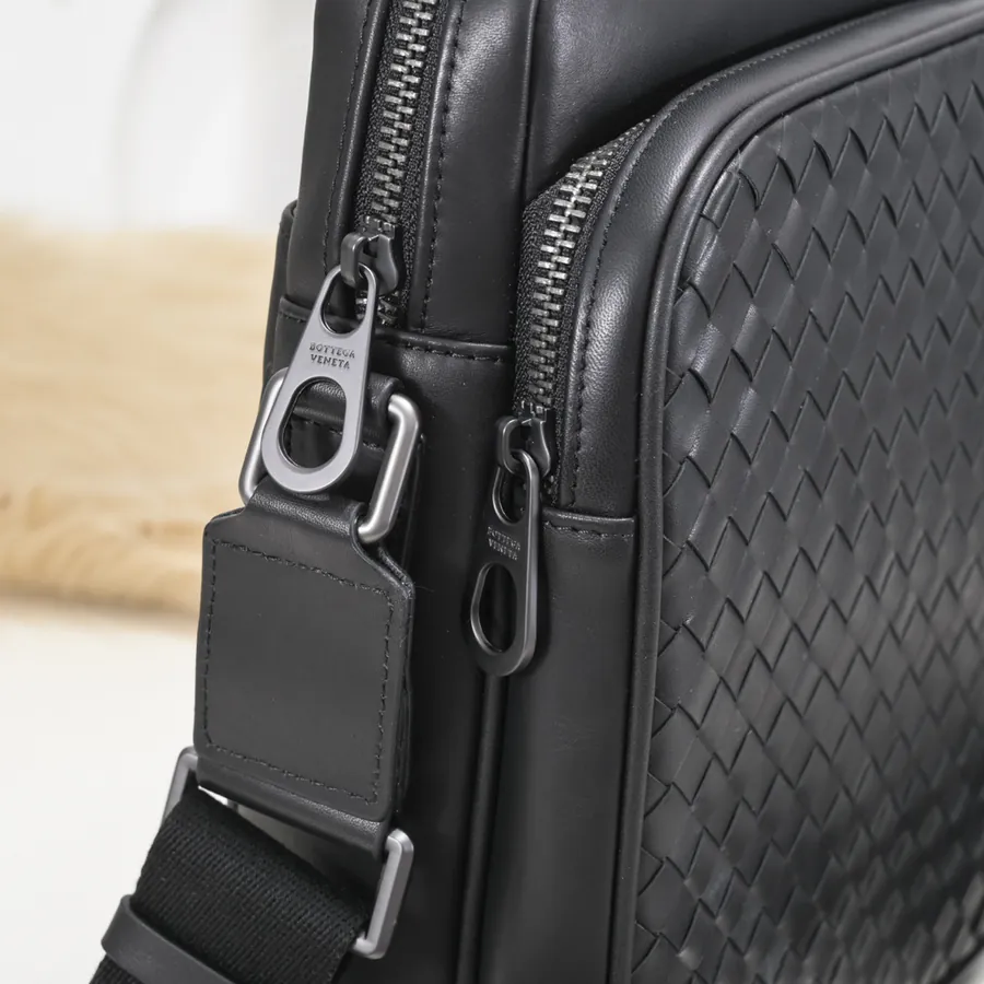 BV Latest Men's Crossbody Bag Premium Quality