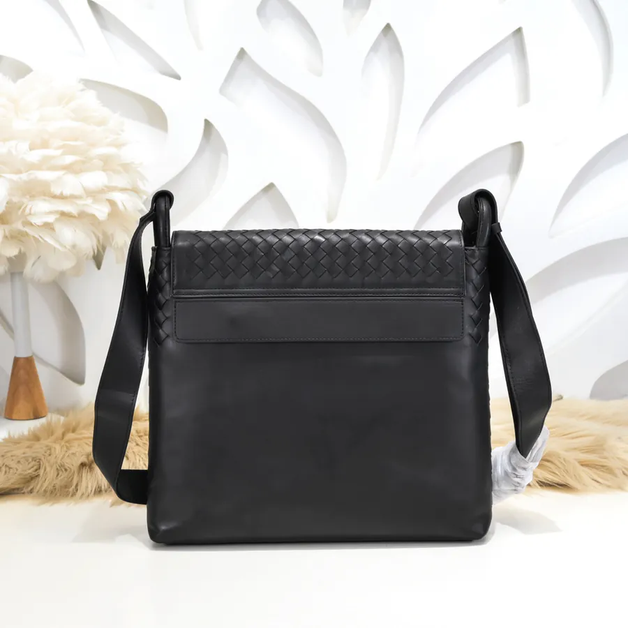 BV Latest Men's Crossbody Bag Premium Quality