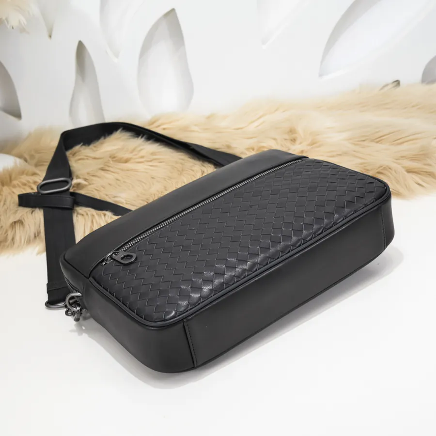 BV Latest Men's Crossbody Bag Premium Quality
