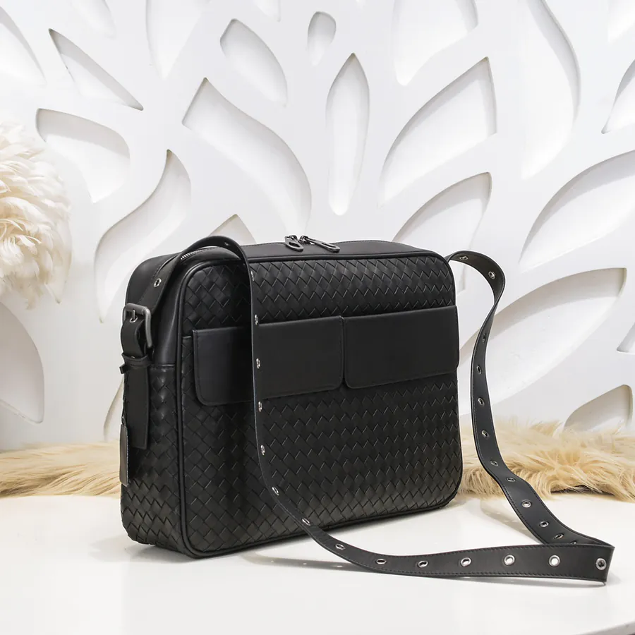 BV Latest Men's Crossbody Bag Premium Quality
