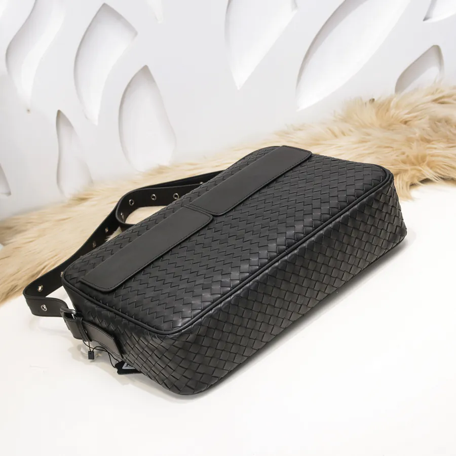 BV Latest Men's Crossbody Bag Premium Quality