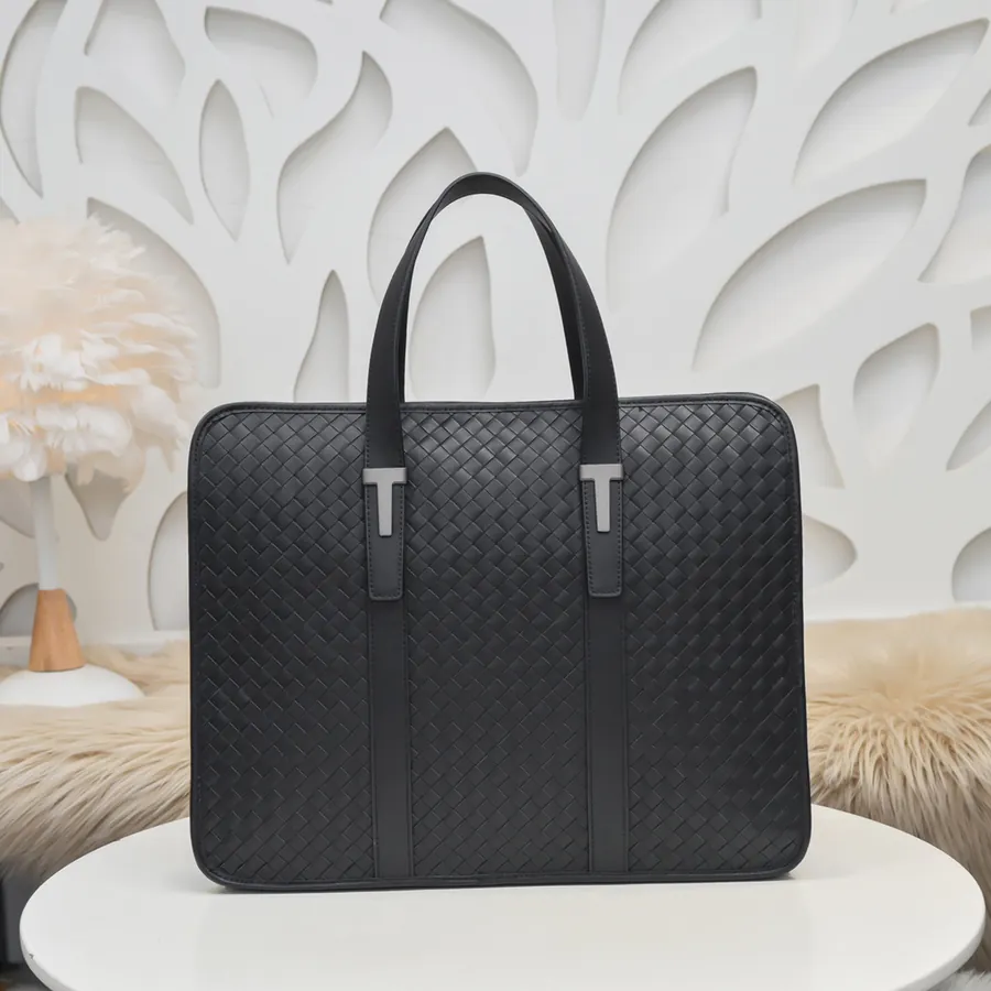 BV Latest Men's Briefcase Premium Leather, Elegant Design