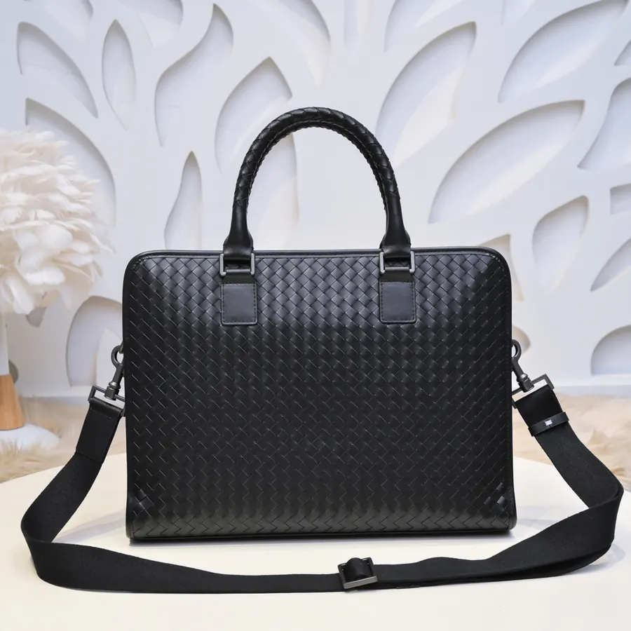 BV Latest Men's Briefcase Premium Leather, Elegant Design