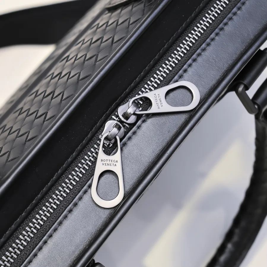 BV Latest Men's Briefcase Premium Leather, Elegant Design