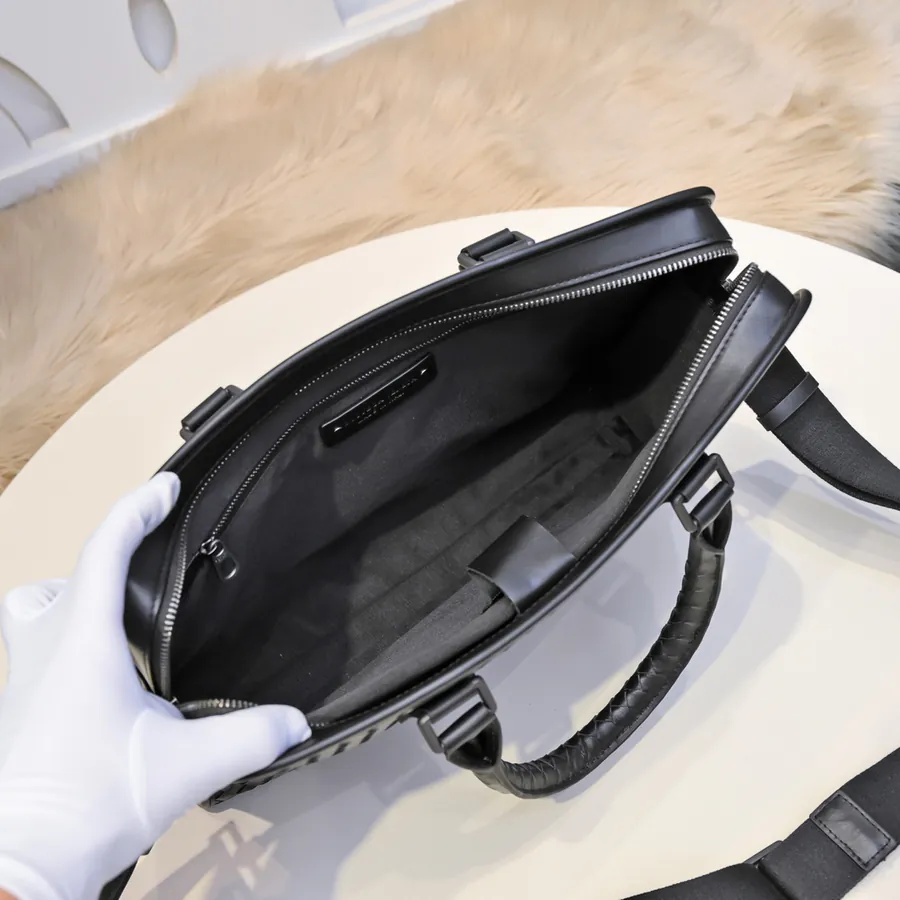 BV Latest Men's Briefcase Premium Leather, Elegant Design