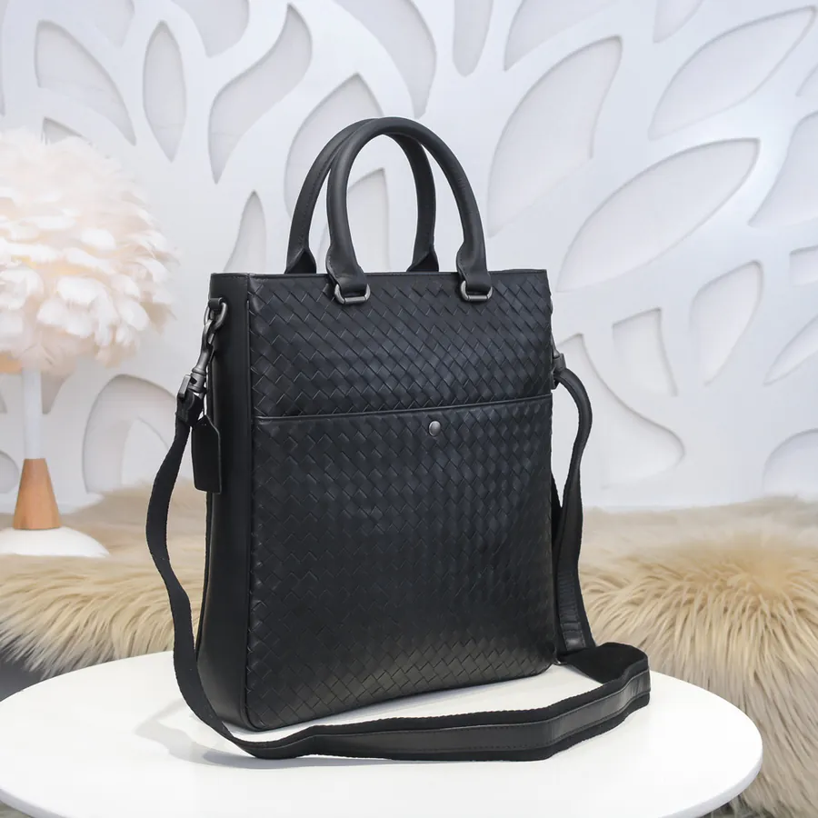 BV New Mens Crossbody Bag Premium Leather, Elegant Design