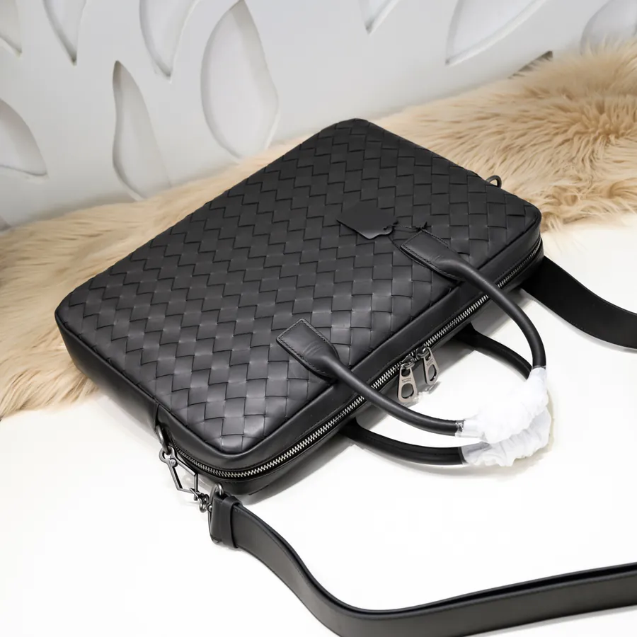 BV Latest Men's Briefcase Premium Leather, Elegant Design
