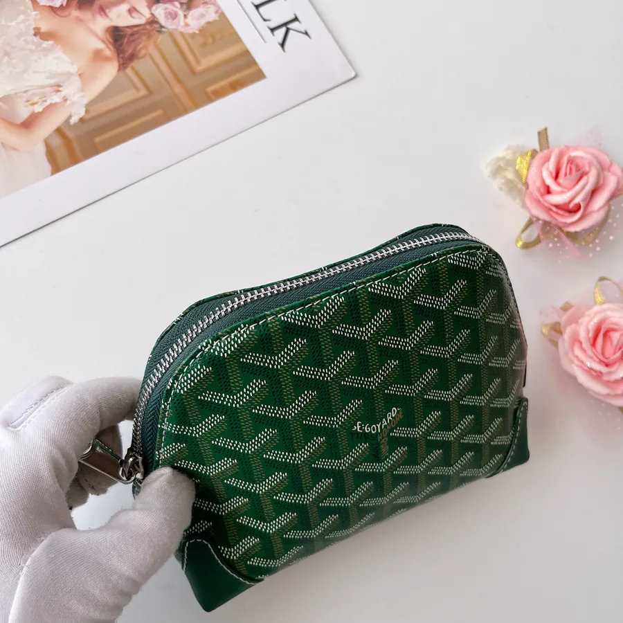 Mini Shell Shape Vendome Pouch Soft Cosmetic Bag